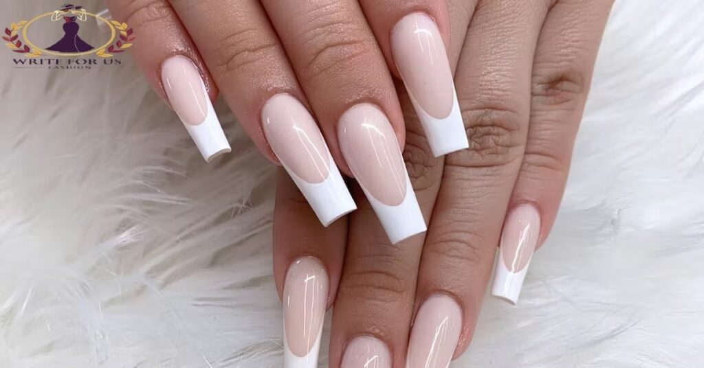 French Nails Timeless Elegance